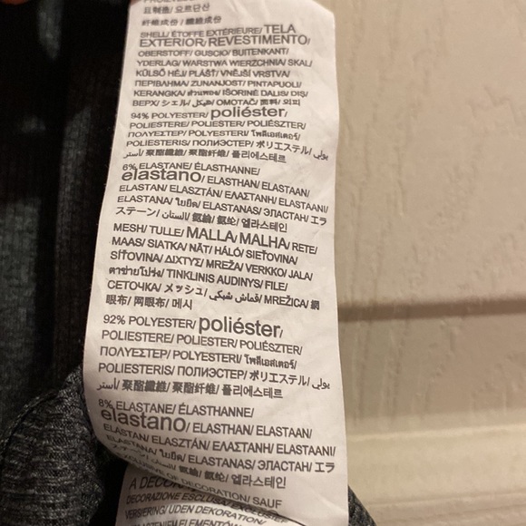 Under Armour Workout Tank - Picture 7 of 8